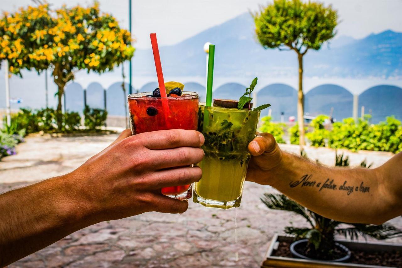 Hotel Caribe - Garda Lake Collection Бренцоне сул Гарда Екстериор снимка