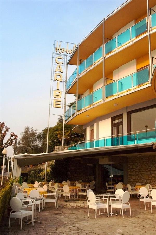 Hotel Caribe - Garda Lake Collection Бренцоне сул Гарда Екстериор снимка